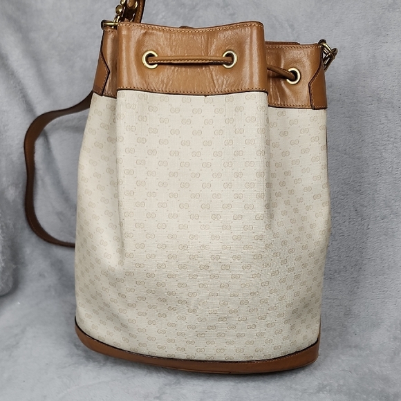 Gucci Vintage Micro GG bucket bag - Picture 2 of 9